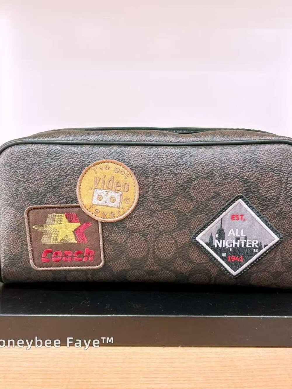 NWT Coach Men's Large Travel Kit In Signature Canvas With Patches CFR96